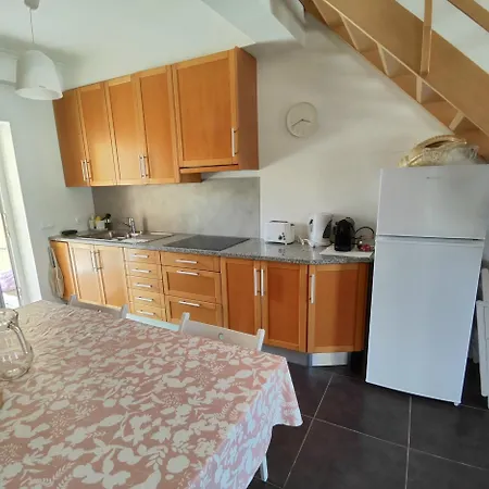 Casa 10 - Do Pedrogao * Лейрия